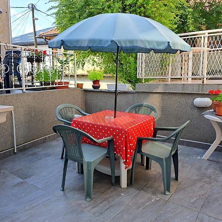 Apartman Slatki Dom 1 SJJ Exterior foto