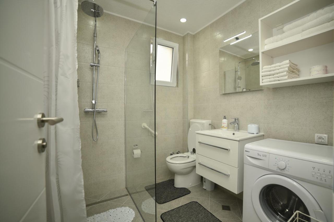Apartman Slatki Dom 1 SJJ Exterior foto