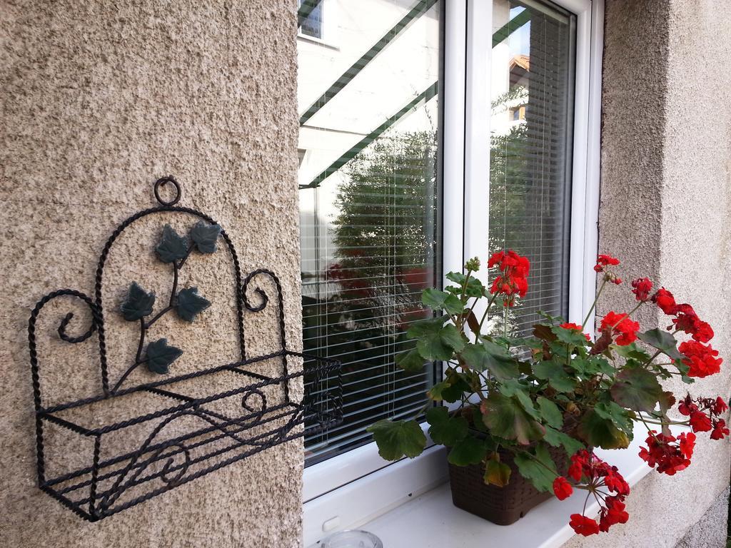 Apartman Slatki Dom 1 SJJ Exterior foto